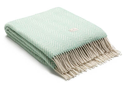 Red Lychee Four Colours Blankets